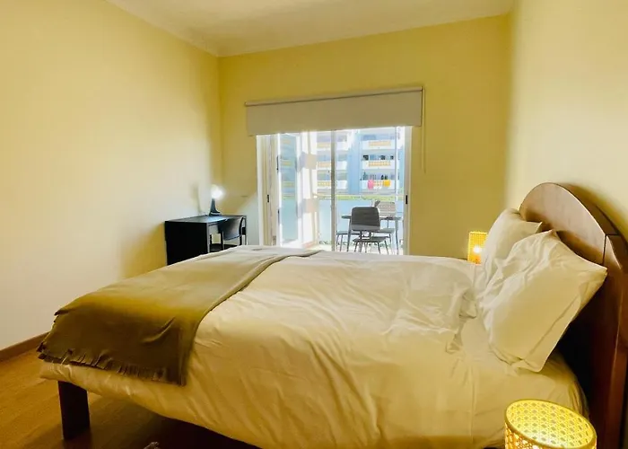 Oura Oasis D - Shared Pool - 4 Guests - Albufeira Albufeira